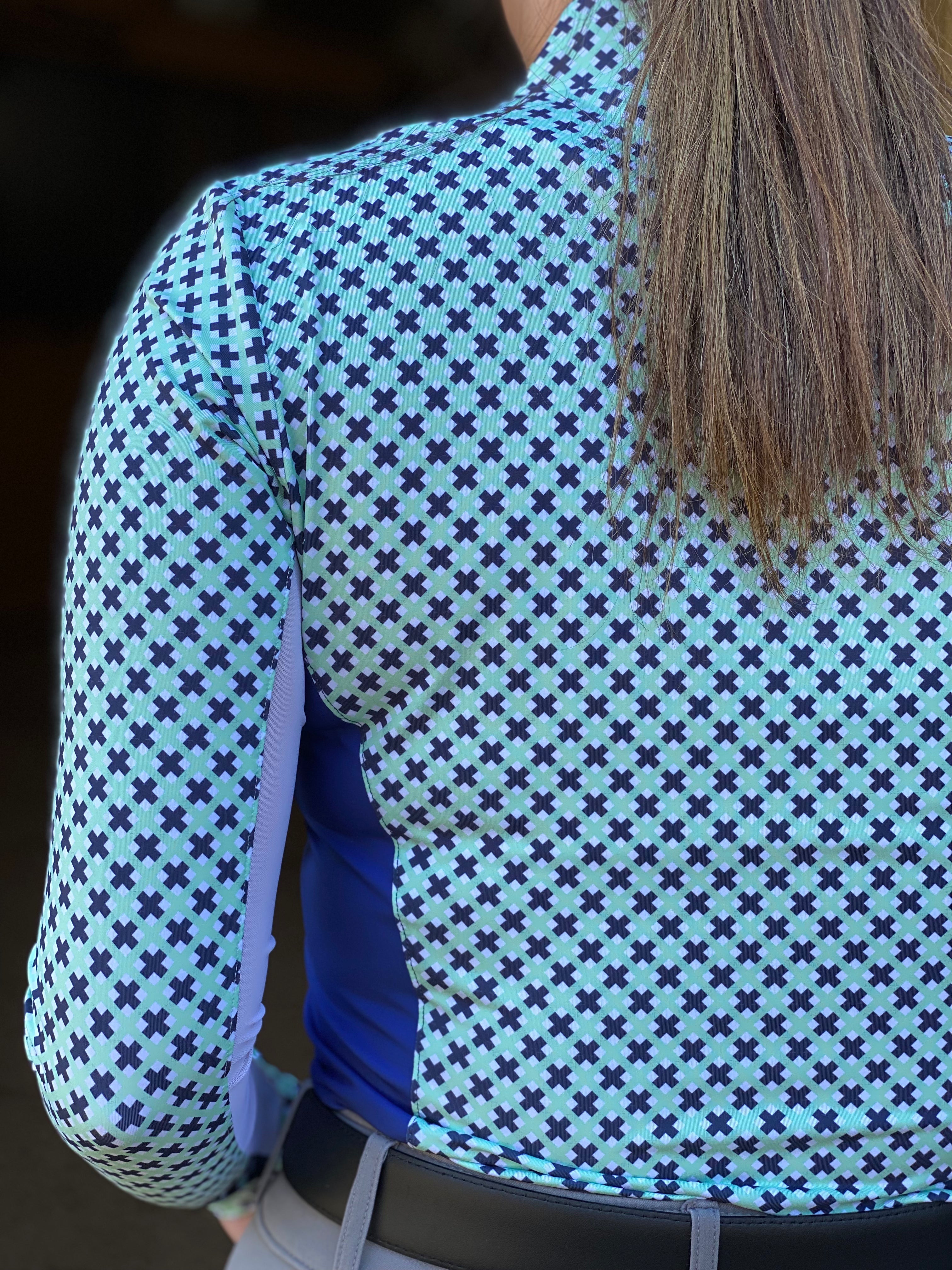 Triple Bar Gingham Two-Tone Sunshirt w/Mesh, Mint/Navy (Small & XXL)