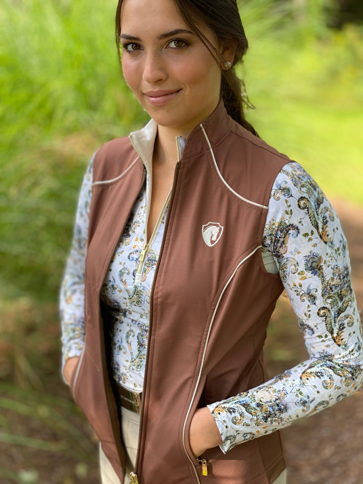 Iconic Bit Vest, Truffle